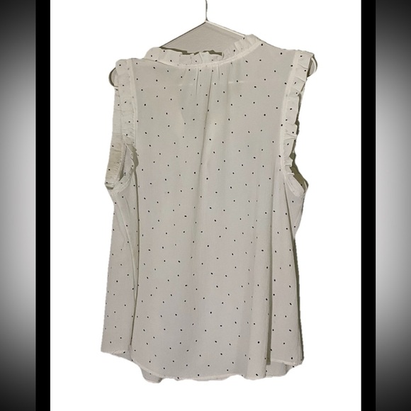 White With Black Irregular Polka Dots Ruffle Sleeveless Blouse, XL - Picture 5 of 5